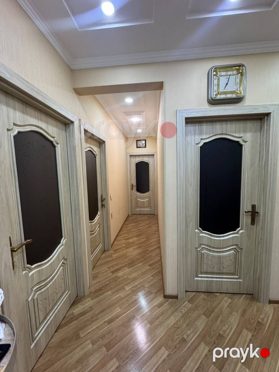 Satılır 4 otaqlı köhnə tikili 130 m² — Mənzil, Bakı (12)