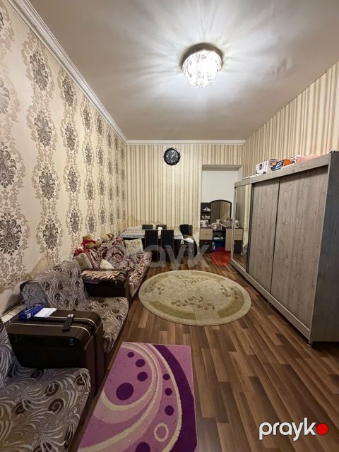 Satılır 2 otaqlı köhnə tikili 50 m² — Bakı