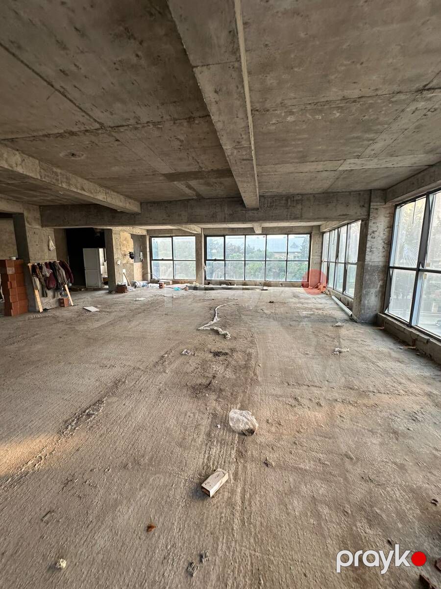 Satılır obyekt 718 m² — Əmlak, Bakı (12)