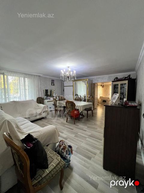 Satılır 2 otaqlı Bina evi menzil (Köhnə tikili), 70 m², 1-ci mikrorayon — Sumqayıt