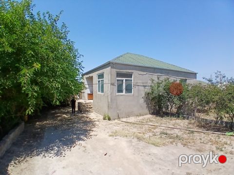 Həyət evi, Maştağa qəs — Bakı