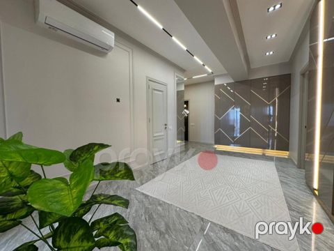 Satılır 3 otaqlı yeni tikili 128 m² — Bakı