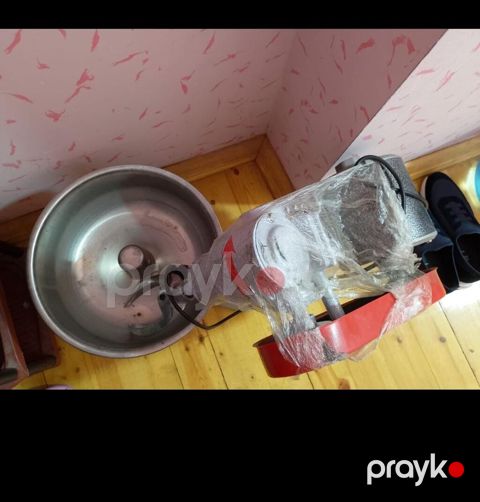 RR Xemir yoquran yenidi istfade olunmuyub Qiymet 500 azn 8 kq quru — Bakı