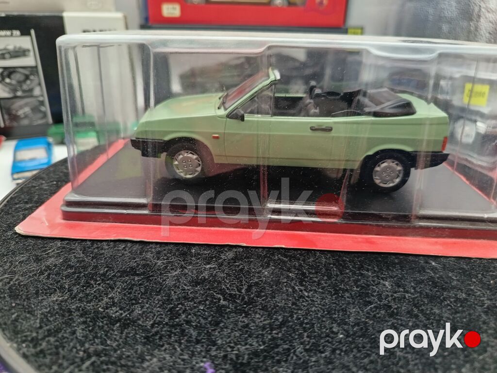 Kolleksionerlər üçün xüsusi təklif Mercedes-Benz W114| 1:24 — Modellar, Masazır (4)