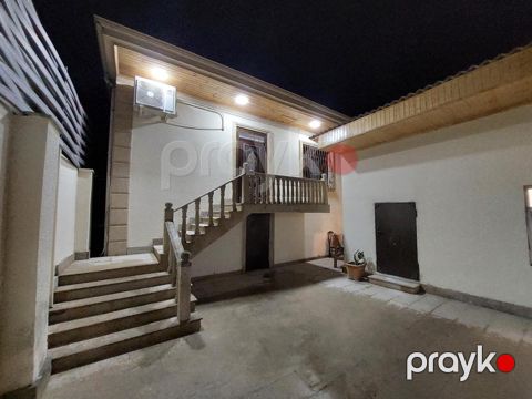 Satılır 6 otaqlı həyət evi/bağ evi 180 m² — Bakı
