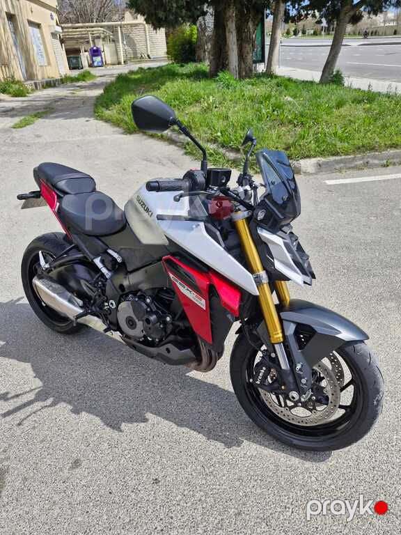 Suzuki GSX-S1000, 1000 sm3, 2024 il, 9 200 km — Motosikletlər, Bakı (9)