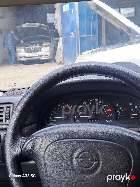 Opel Vectra, 1.8 L, 1993 il, 343 500 km — Avtomobillər, Bakı (8)