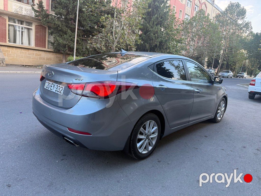 Hyundai Avante, 1.6 L, 2015 il, 194 000 km — Avtomobillər, Gəncə (3)