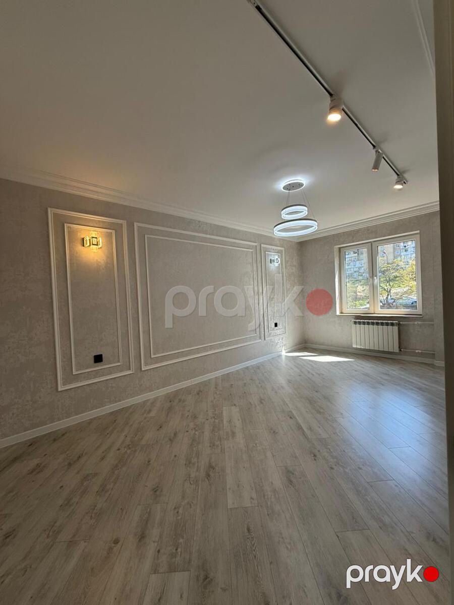 Satılır 4 otaqlı köhnə tikili 80 m² — Mənzil, Bakı (8)