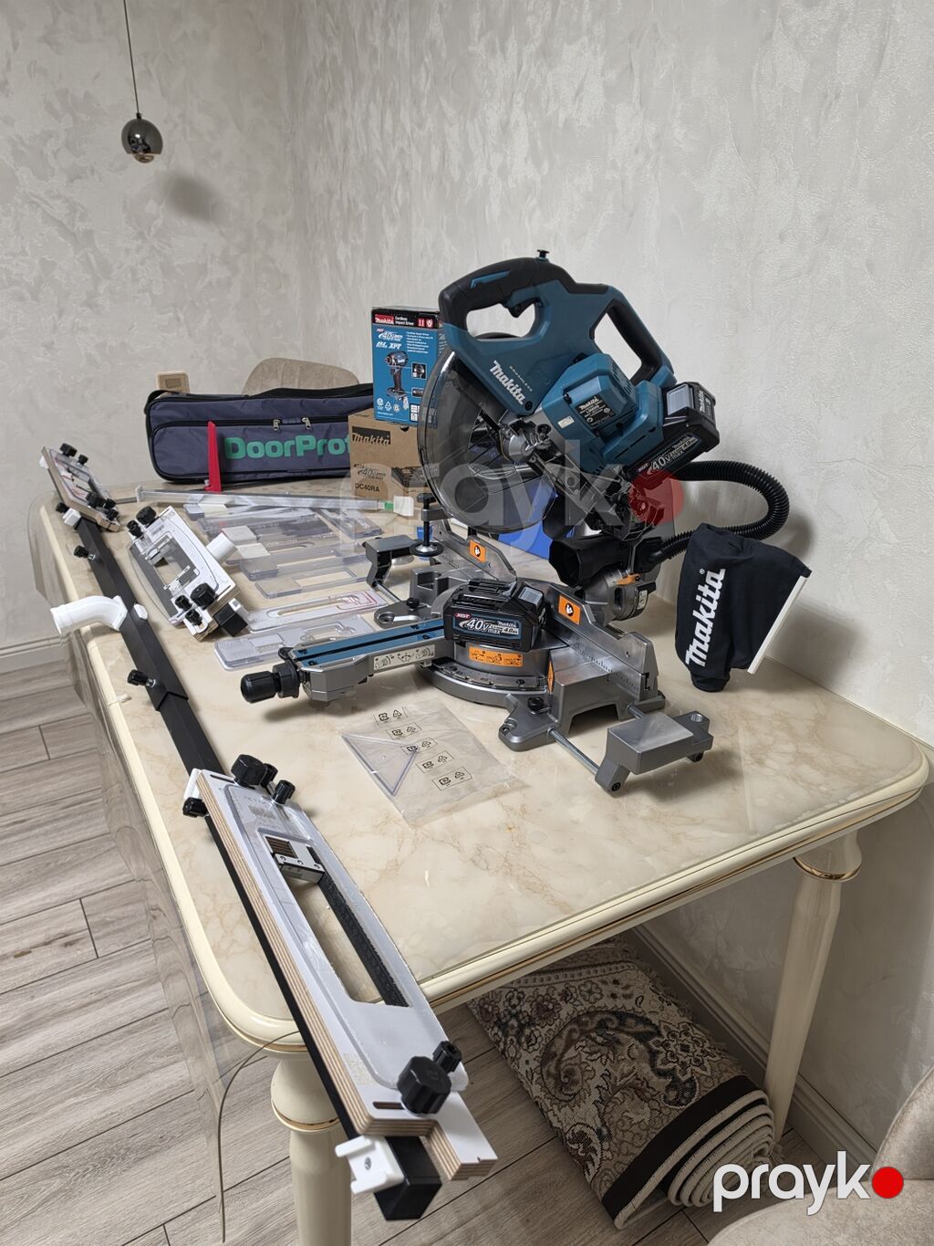 Makita XGT 40V Max akkumulyatorlu sürüşdürülə bilən gön dərəcəli — Testerler və labirintlər, Digah (9)