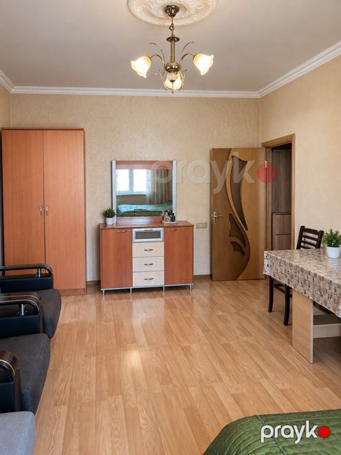 Satılır 1 otaqlı köhnə tikili 40 m² — Bakı