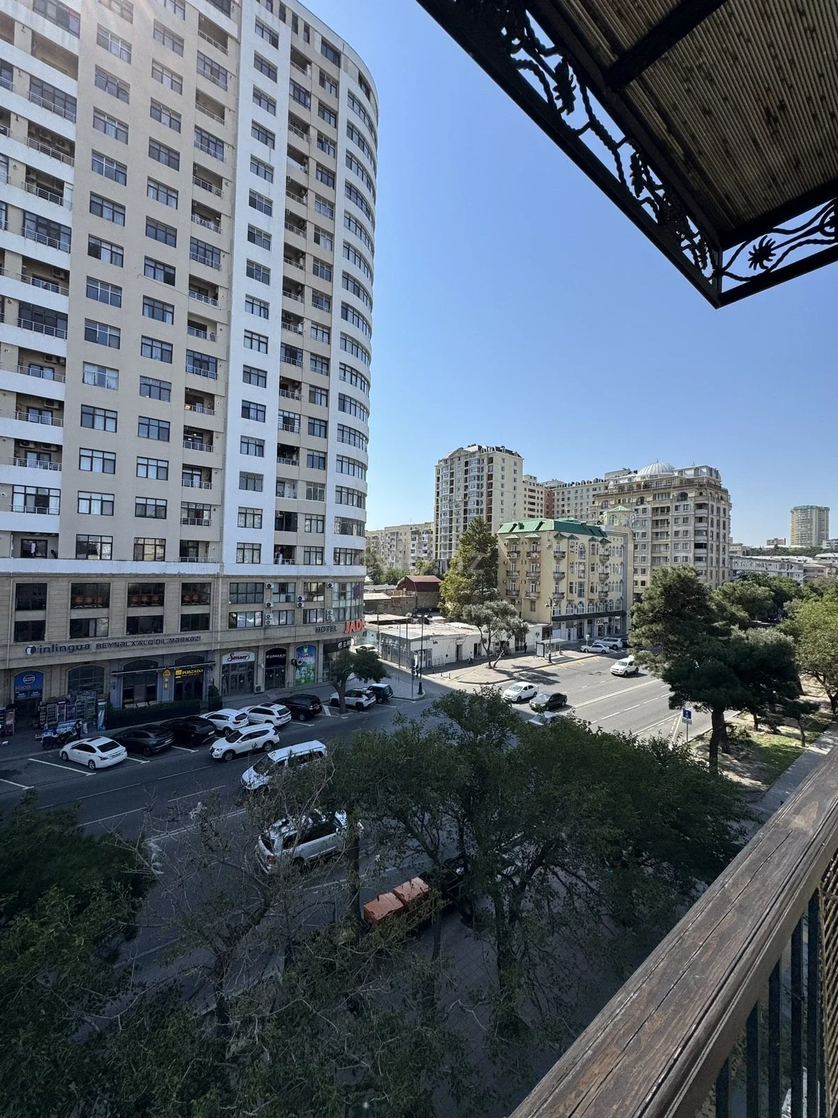Kirayə 2 otaqlı mənzil Elmlər Akademiyası metrosu yaxınlığında — Mənzil, Bakı (10)