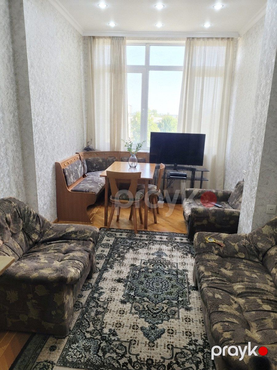 İcarəyə verilir 4 otaqlı köhnə tikili 122 m² — Mənzil, Bakı (7)