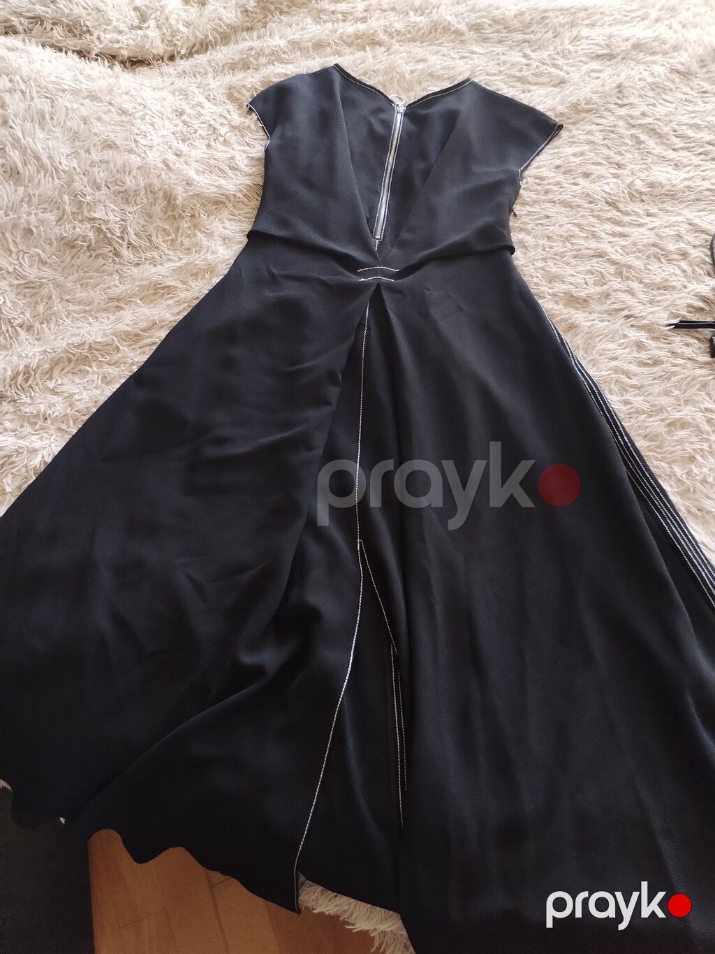 Qara rəngli qadın paltarı - Model: A-kəsim, yuxarı hissəsi yığımlı — Axşam paltarları, Bakı (2)