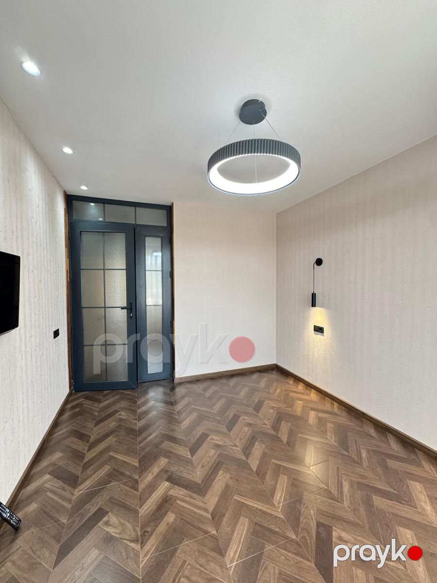 Satılır 2 otaqlı köhnə tikili 65 m² — Mənzil, Bakı (7)
