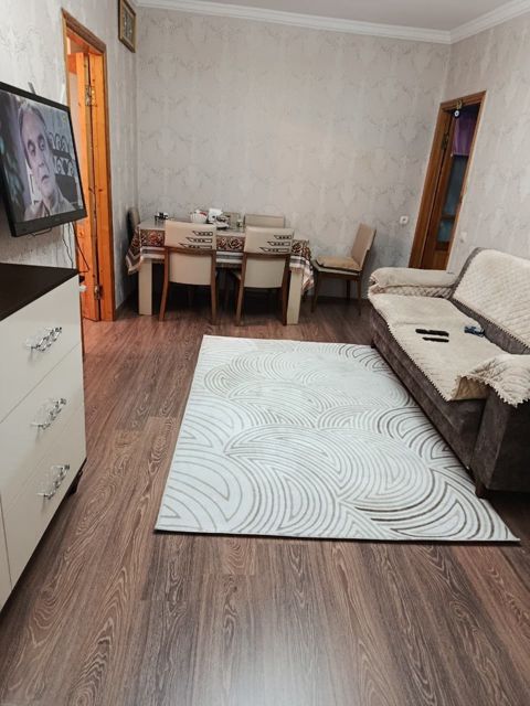 Satılır 2 otaqlı köhnə tikili 50 m² — Bakı