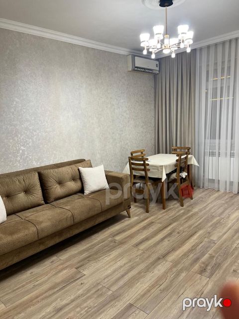 İcarəyə verilir 2 otaqlı köhnə tikili 41 m² — Bakı