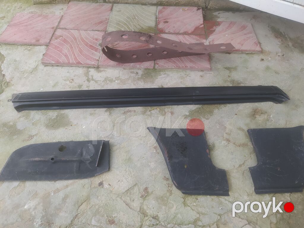 Məhsul: Avtomobil üçün aerodinamik body kit hissələri Tərkib: - 2 — Kuzov hissələri, Digah (2)