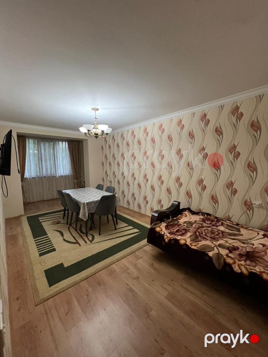 Satılır 4 otaqlı köhnə tikili 140 m² — Mənzil, Bakı (2)