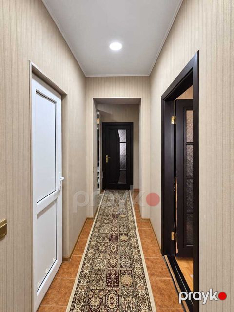 Satılır 3 otaqlı köhnə tikili 76 m² — Bakı