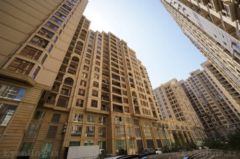 Kirayə verilir 3 otaqlı Mənzil Yeni tikili 100 m² Bakı, Səbail r — Bakı