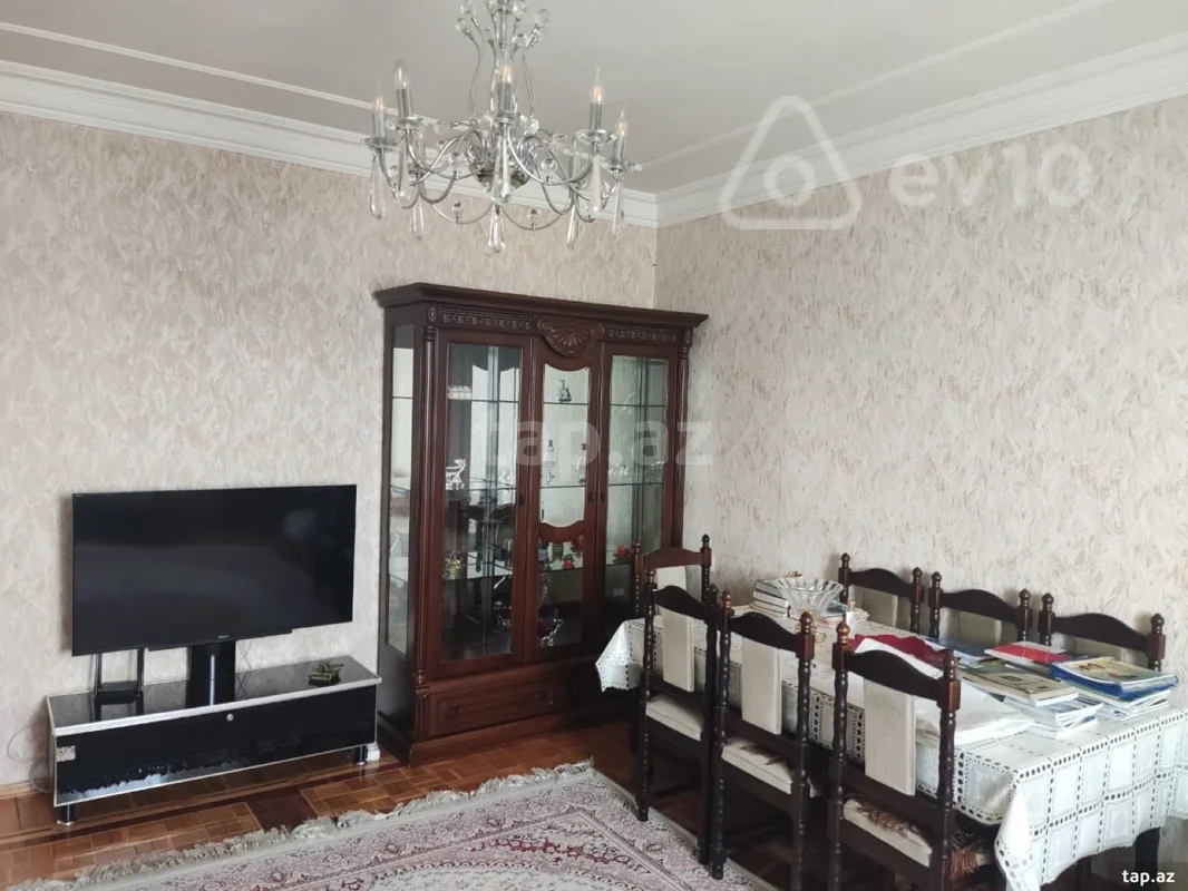 4 otaqlı mənzil, 120 m², Varovski — kirayə — Bakı