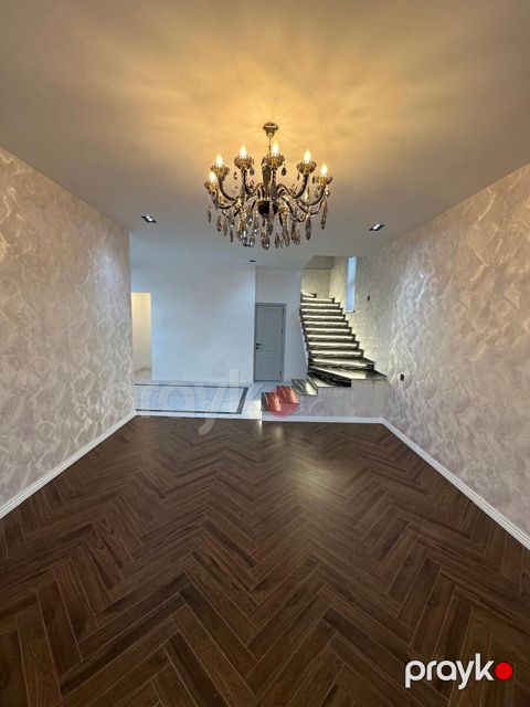 Satılır 4 otaqlı həyət evi/bağ evi 137 m² — Bakı