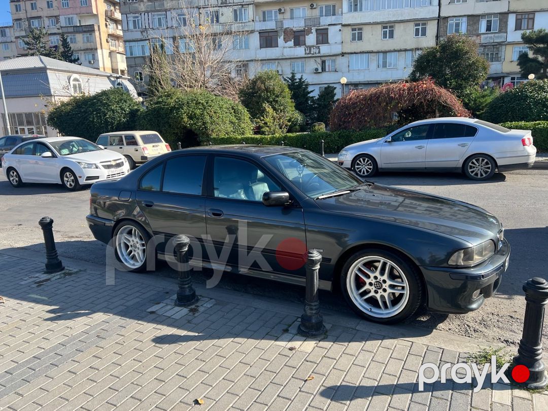 BMW M təkəri 235/40 R18 — Ehtiyat hissələri və aksesuarlar, Bakı (5)