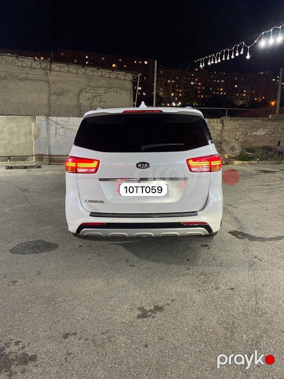 Kia Carnival, 2.2 L, 2017 il, 140 000 km — Avtomobillər, Bakı (4)