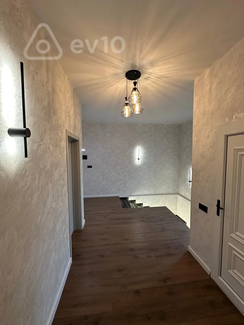 4 otaqlı həyət evi, 137 m², Qorxmaz Eyvazov küç — Ev, villa, Bakı (7)