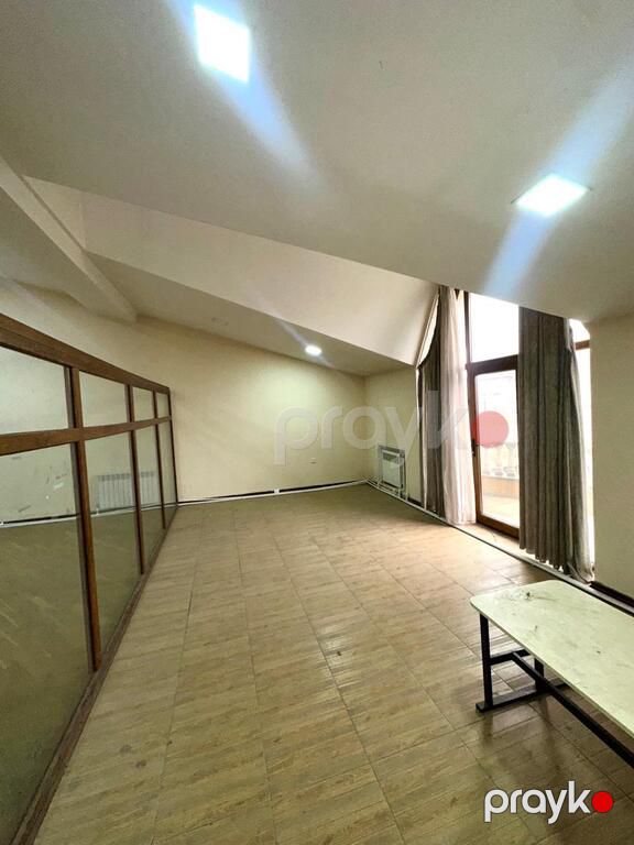 Satılır 16 otaqlı həyət evi/bağ evi 1200 m² — Ev, villa, Bakı (11)