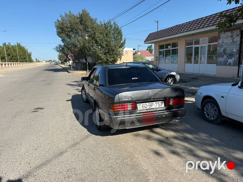Mercedes 190, 2.0 L, 1992 il, 300 000 km — Avtomobillər, Ağcabədi (9)