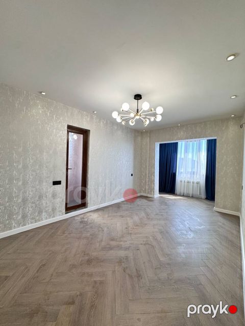 Satılır 3 otaqlı köhnə tikili 85 m² — Bakı
