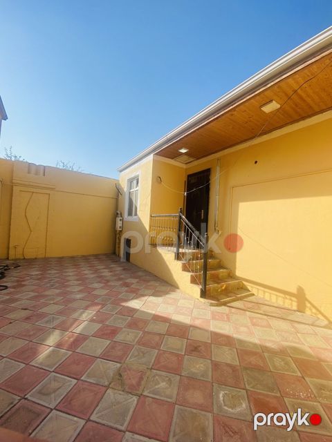 Həyət evi, Binəqədi qəs — Bakı