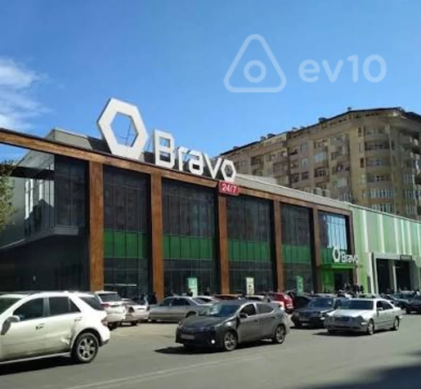 3 otaqlı mənzil, 117 m², Yeni yasamal Azzanın binası — Bakı