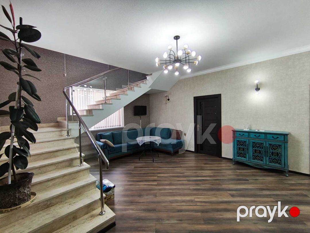 Satılır 7 otaqlı həyət evi/bağ evi 250 m² — Ev, villa, Bakı (10)