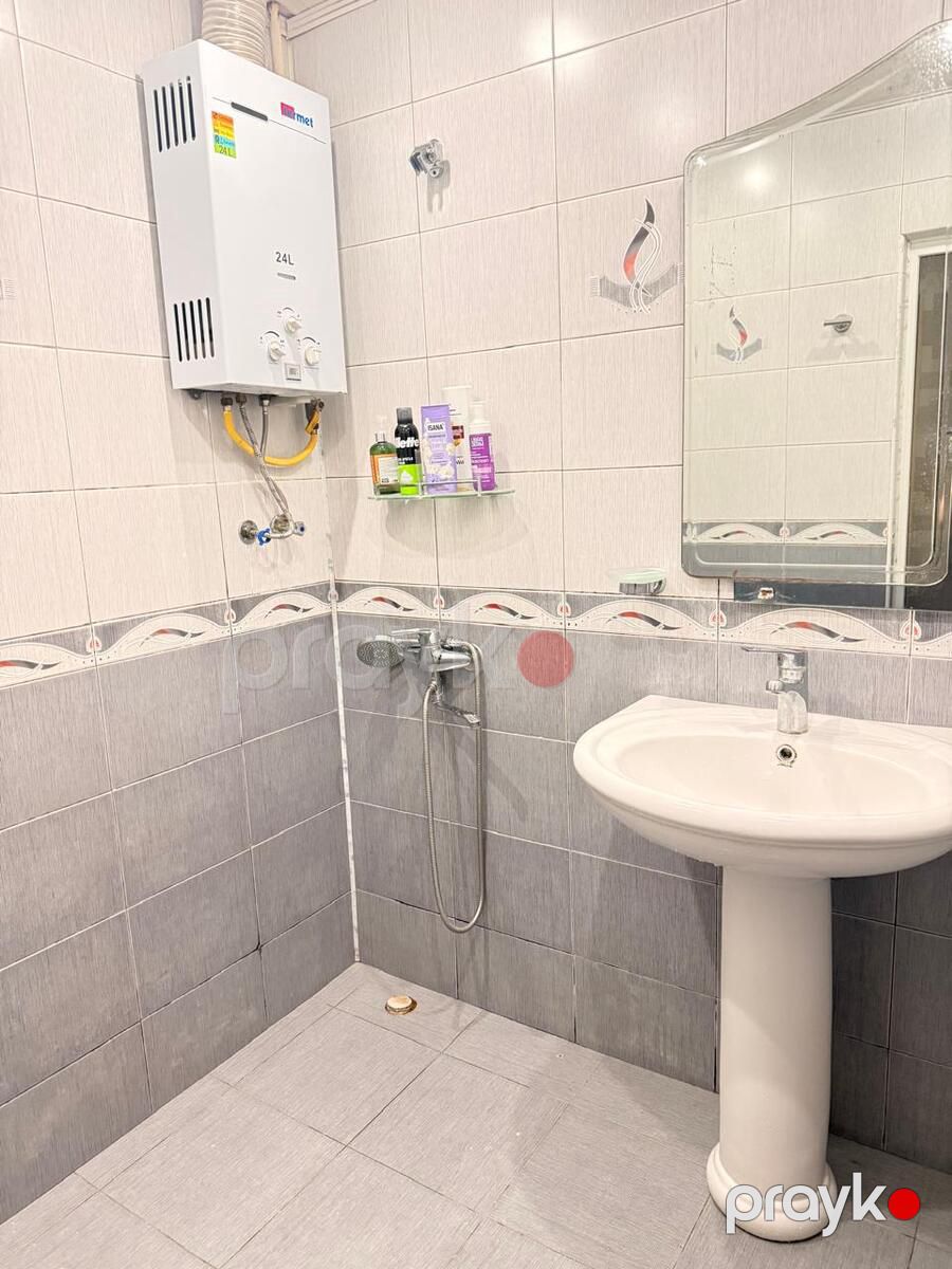 Satılır 3 otaqlı köhnə tikili 65 m² — Mənzil, Bakı (11)