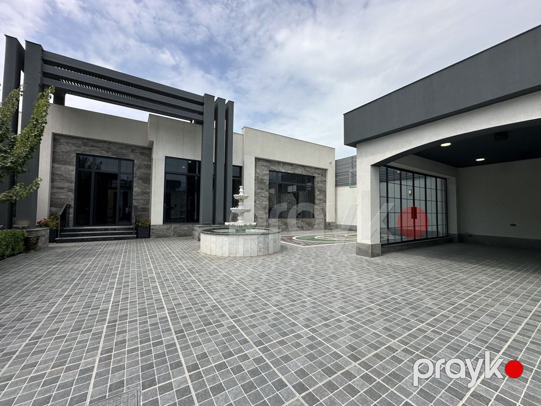 Satılır 5 otaqlı həyət evi/bağ evi 300 m² — Ev, villa, Bakı (2)
