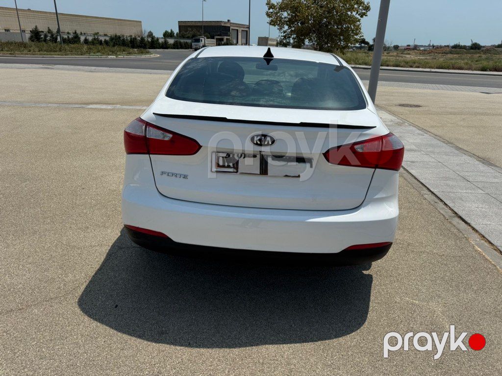 Kia Forte, 1.8 L, 2015 il, 253 002 km — Avtomobillər, Bakı (6)