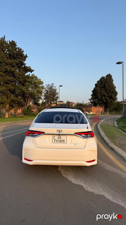 Toyota Corolla, 1.8 L, 0.85 kWh, 2025 il, 120 000 km — Avtomobillər, Gəncə (10)