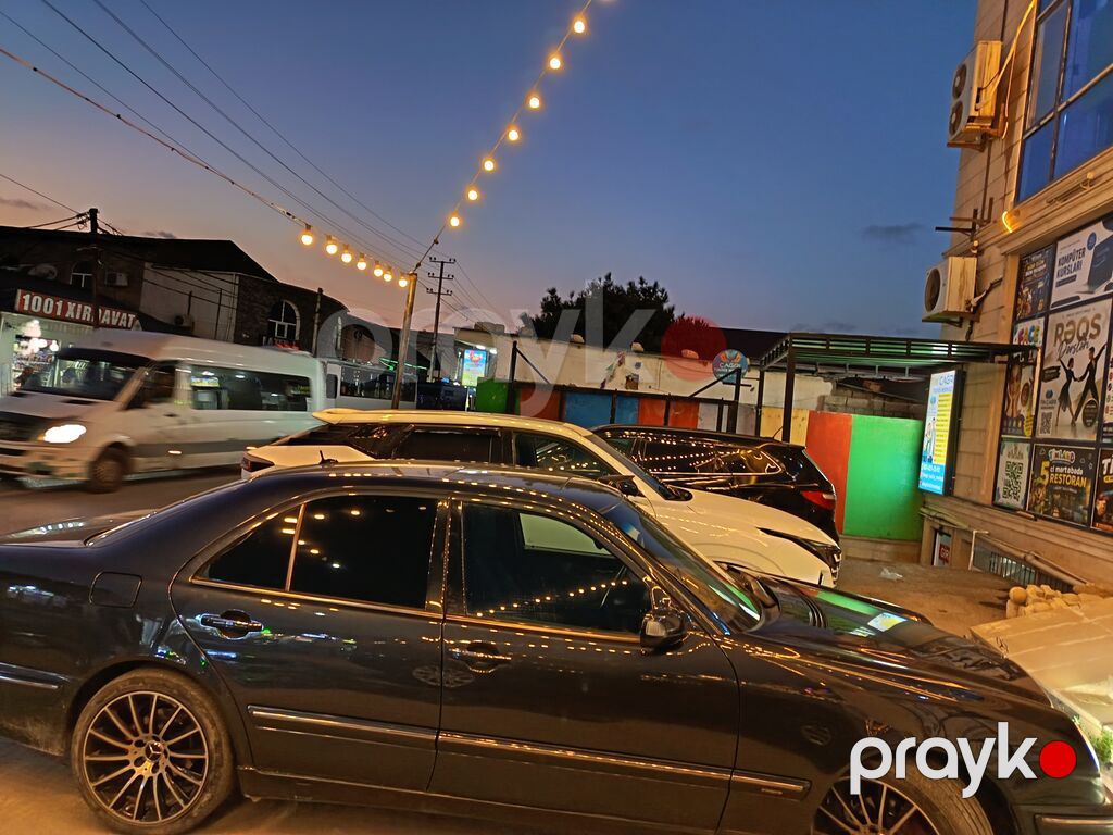 Mercedes-Benz E 240: 2.4 l 2000 il Sedan — Avtomobillər, Digah (3)