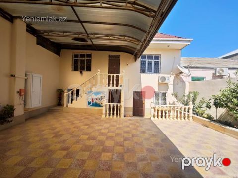 Satılır 7 otaqlı Həyət evi / Villa, 197 m², Suraxanı rayonu — Bakı