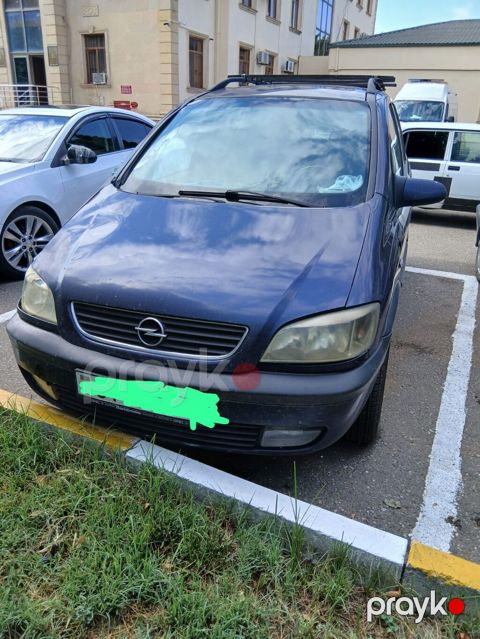 Opel Zafira A, mavi rəng, 7 yerlik kompakt miniven. Opel Zafira.İli — Gəncə