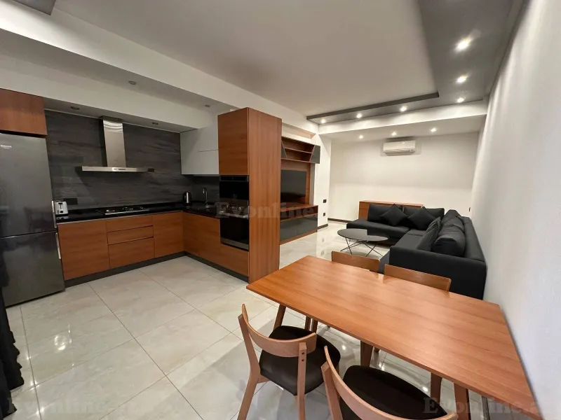 Kirayə verilir 3 otaqlı Mənzil Yeni tikili 100 m² Bakı, Səbail r — Mənzil, Bakı (3)