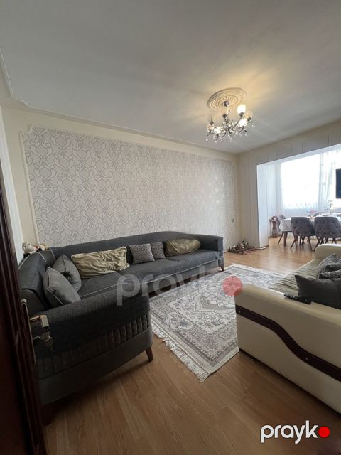 3-otaqlı mənzil, H.Aslanov m., 80 m² — Bakı