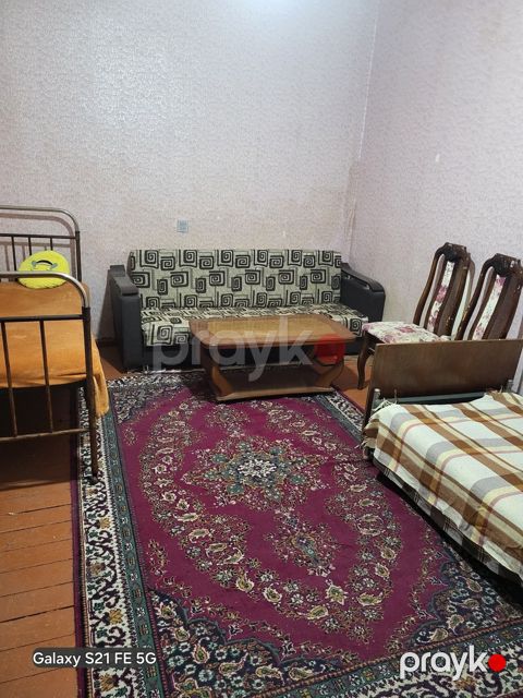 İcarəyə verilir 1 otaqlı köhnə tikili 30 m² — Bakı