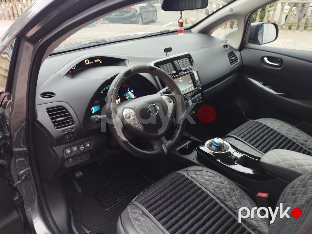 Nissan Leaf, 24 kWh, 2017 il, 97 000 km — Avtomobillər, Bakı (5)