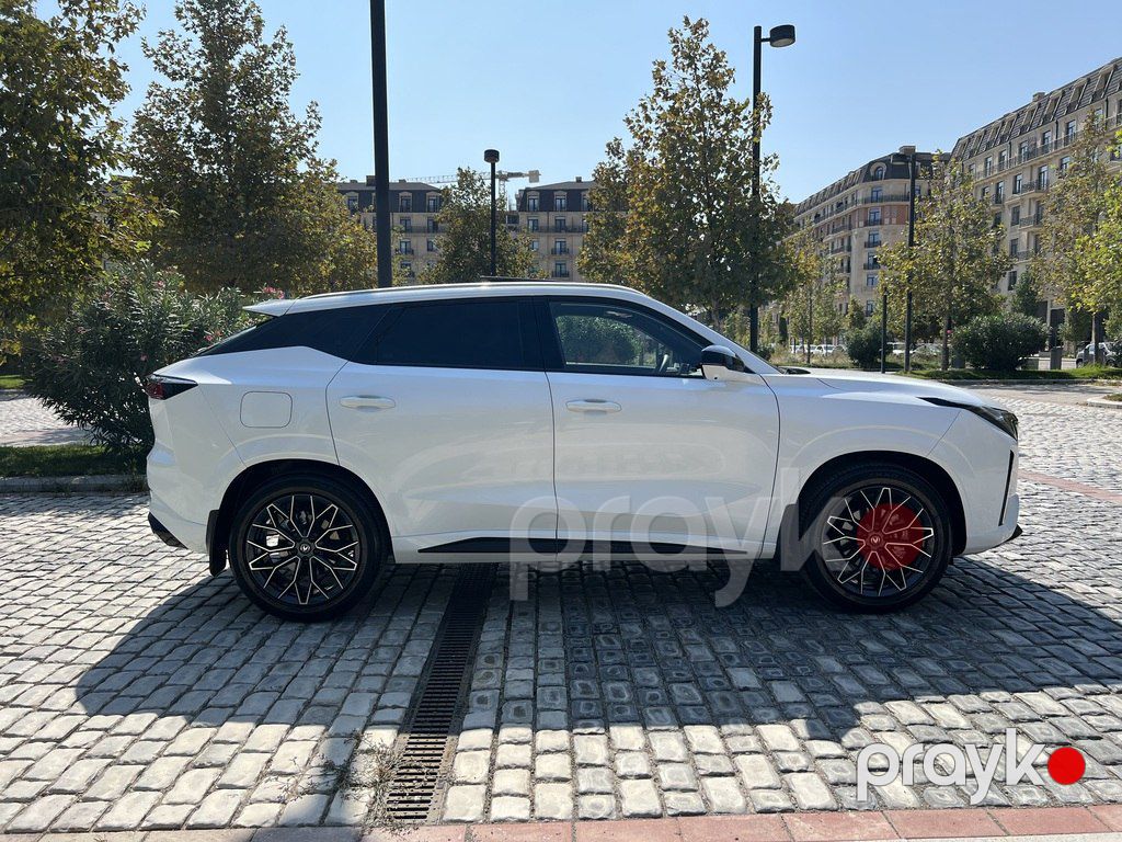 Changan Uni-Z, 1.5 L, 18.4 kWh, 2025 il, 3 200 km — Avtomobillər, Bakı (6)