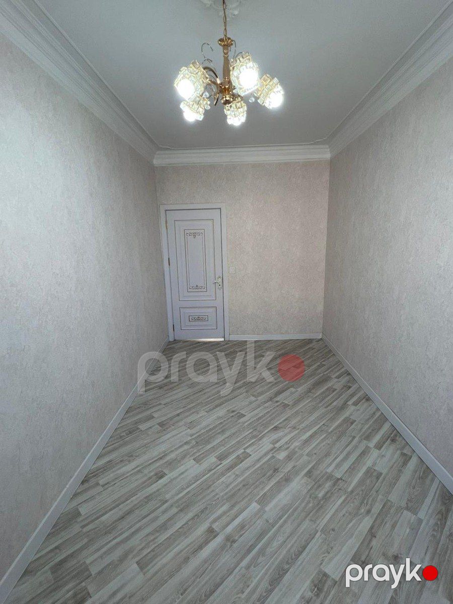 Satılır 2 otaqlı köhnə tikili 55 m² — Mənzil, Bakı (9)