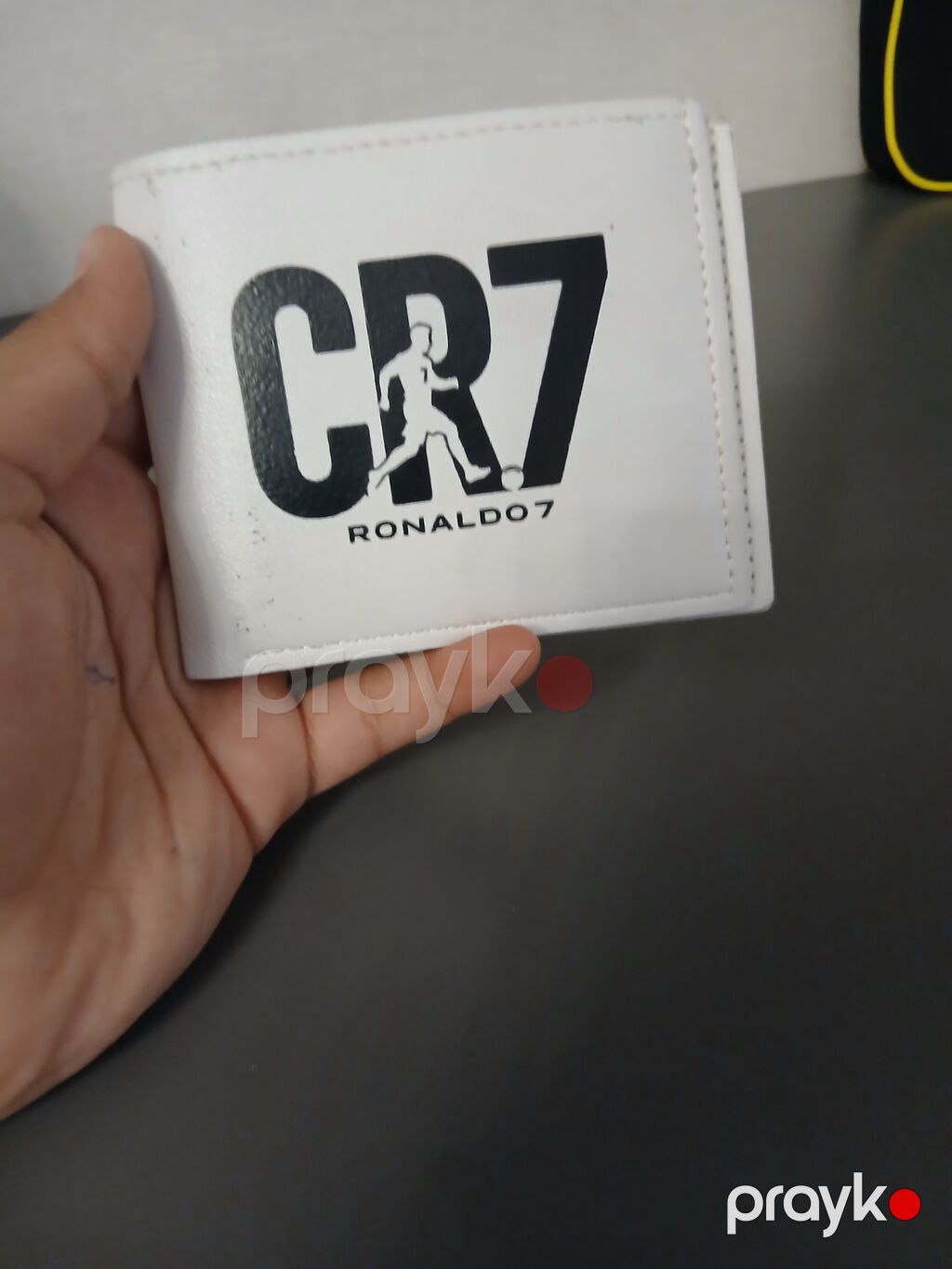 Ağ rəngli “CR7 RONALDO7” dizaynlı kişi pulqabısı - Material: süni — Cüzdanlar və vizit kartlıqları, Bakı (2)